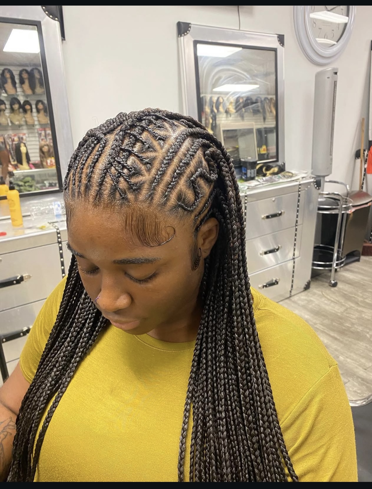 U.S Hair & Beauty Depot gallery photo 2